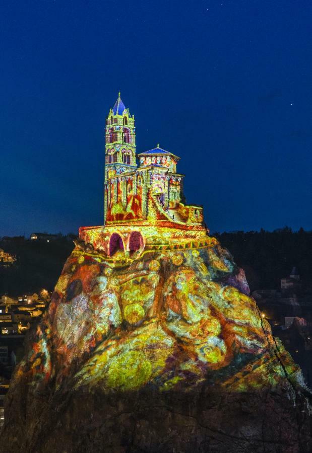 Studio - Baignoire - Pret De Vtt - Lave Linge Le Puy-en-Velay Екстериор снимка